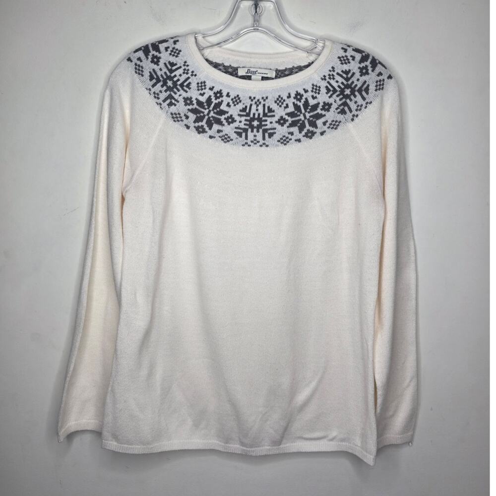 Bass cream grey snowflake design long sleeve sweater - small